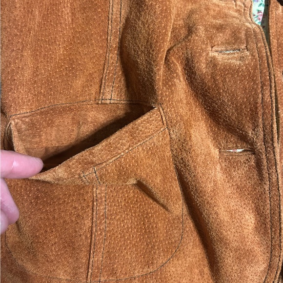 Wilson’s leather suede jacket size XL. Fits more like Large. - Picture 5 of 9